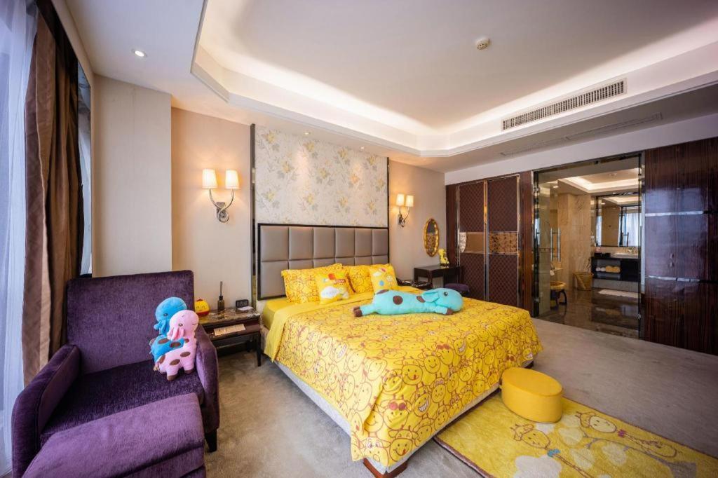 Eurasia Convention International Hotel Ухань Экстерьер фото