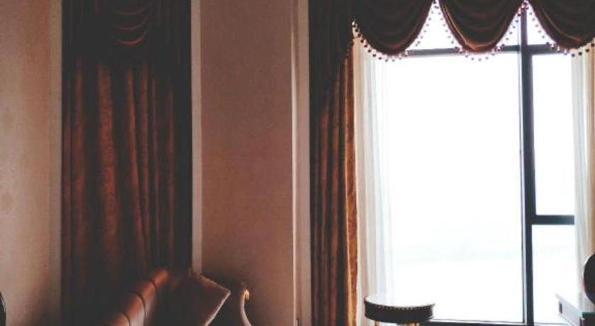 Eurasia Convention International Hotel Ухань Экстерьер фото